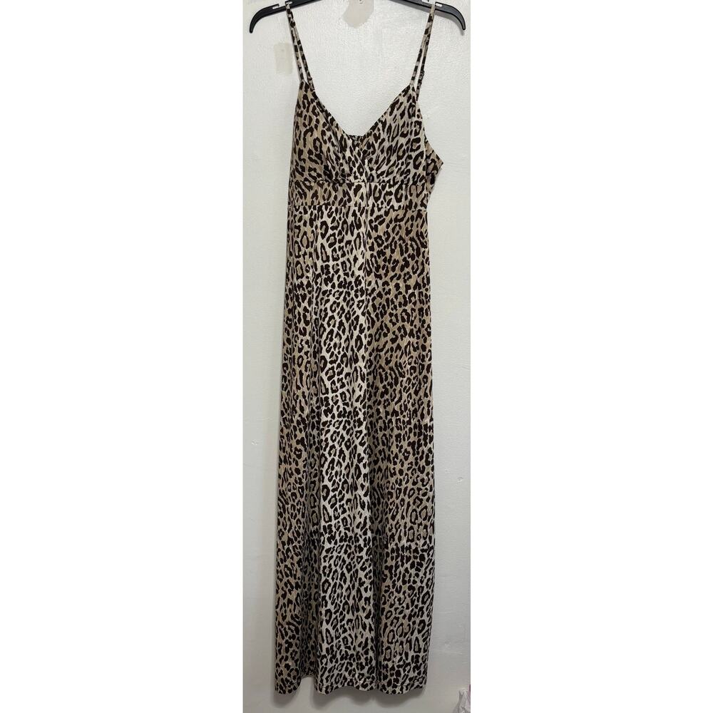 Essentials by Milano Leopard Print Slip Maxi Dress Size Large Built-In Bra